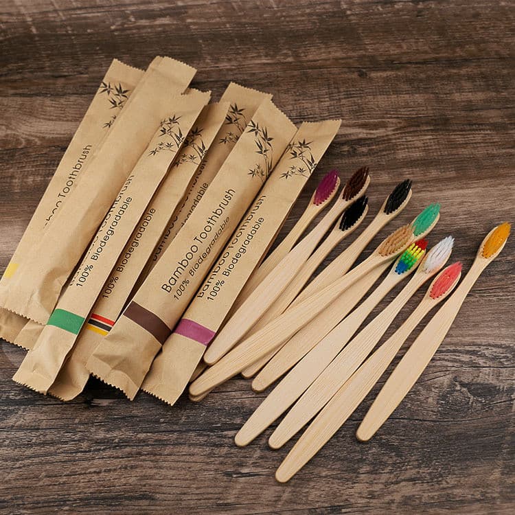 Atacado escova de dentes de bambu descartável alça de bambu macio saco de papel de escova de dentes embalagem biodegradá