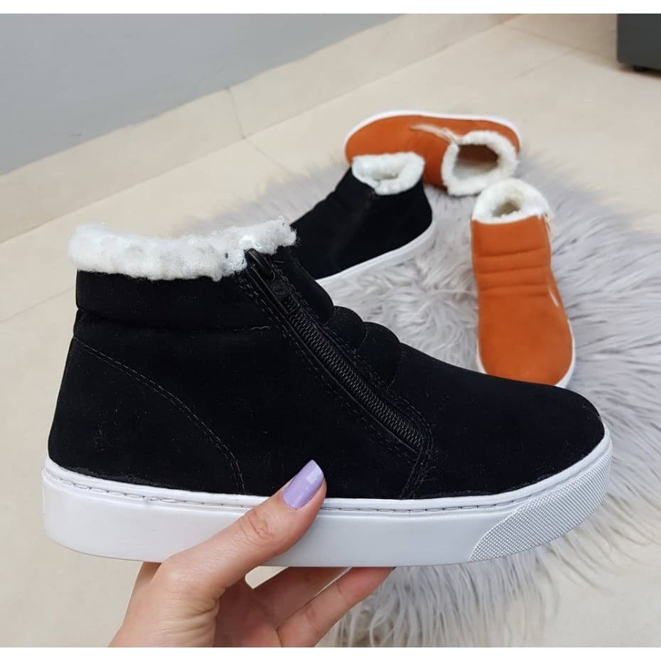 Tênis bota com pelos botinha peluciada envio imediato