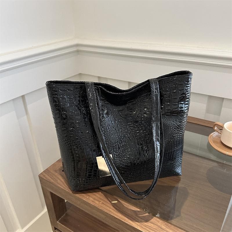 Moda grande capacidade saco feminino 2025 novo estilo Commuter All-Match bolsa de ombro verão Popular venda quente portá
