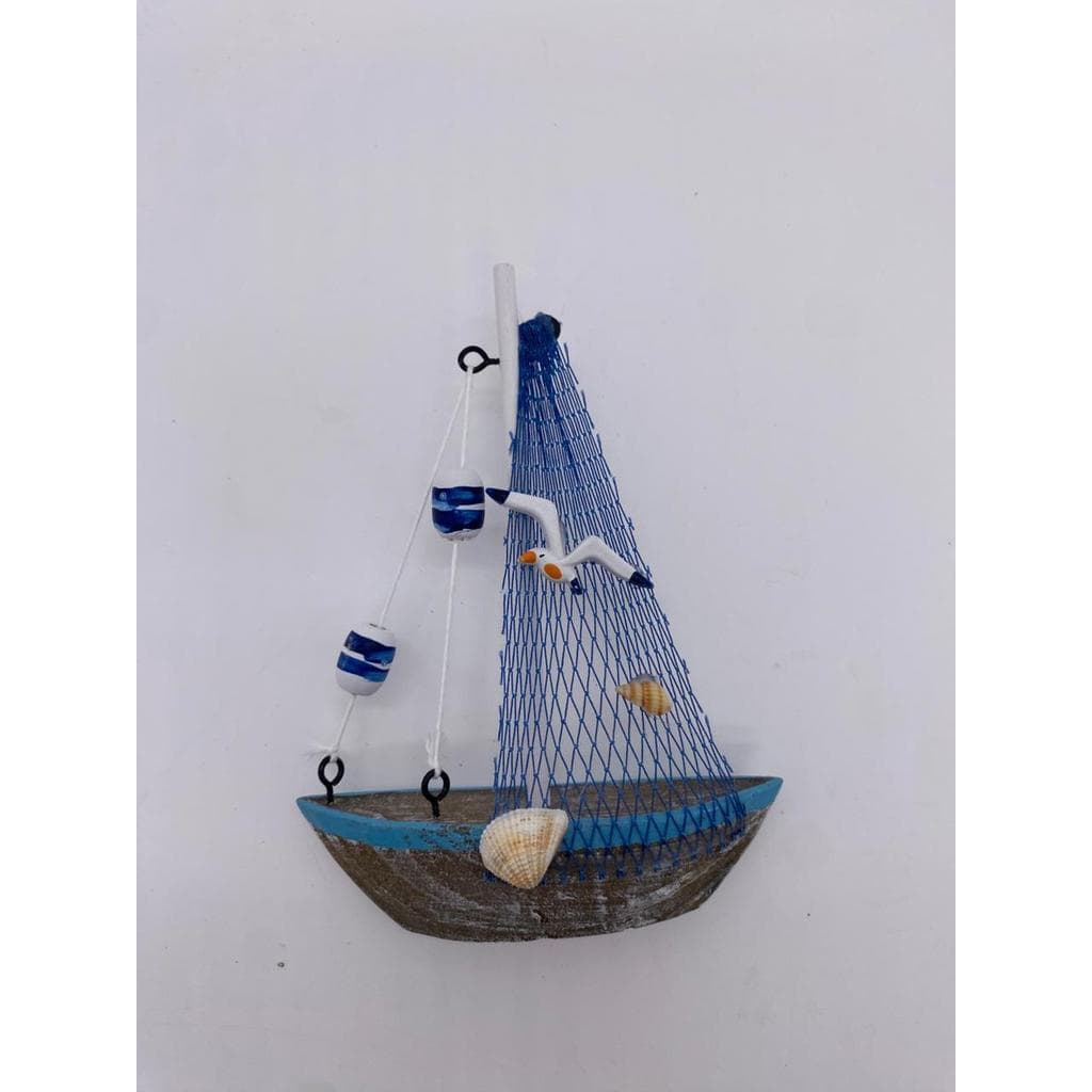 ARTIGO DECORAÇÃO NÁUTICA BARCO A VELA EM MADEIRA PEQUENO 4 MODELOS DISPONÍVEIS  14,5CM