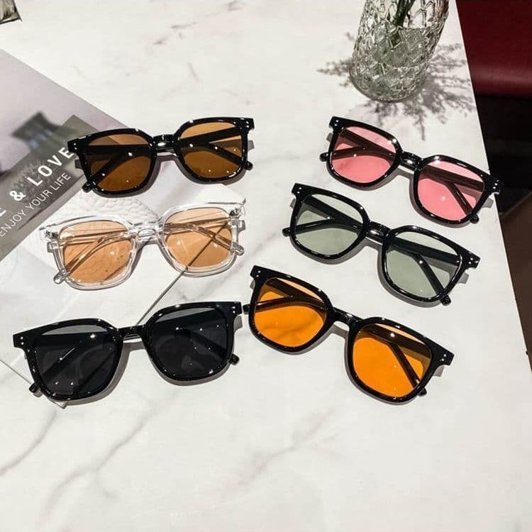 2023 novo estilo quadrado simples armação grossa óculos de sol marrom amarelo semitransparente masculino feminino na mod