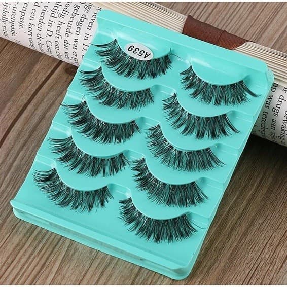 Cílios Postiços Modelo A539 Volume Natural e Confortável