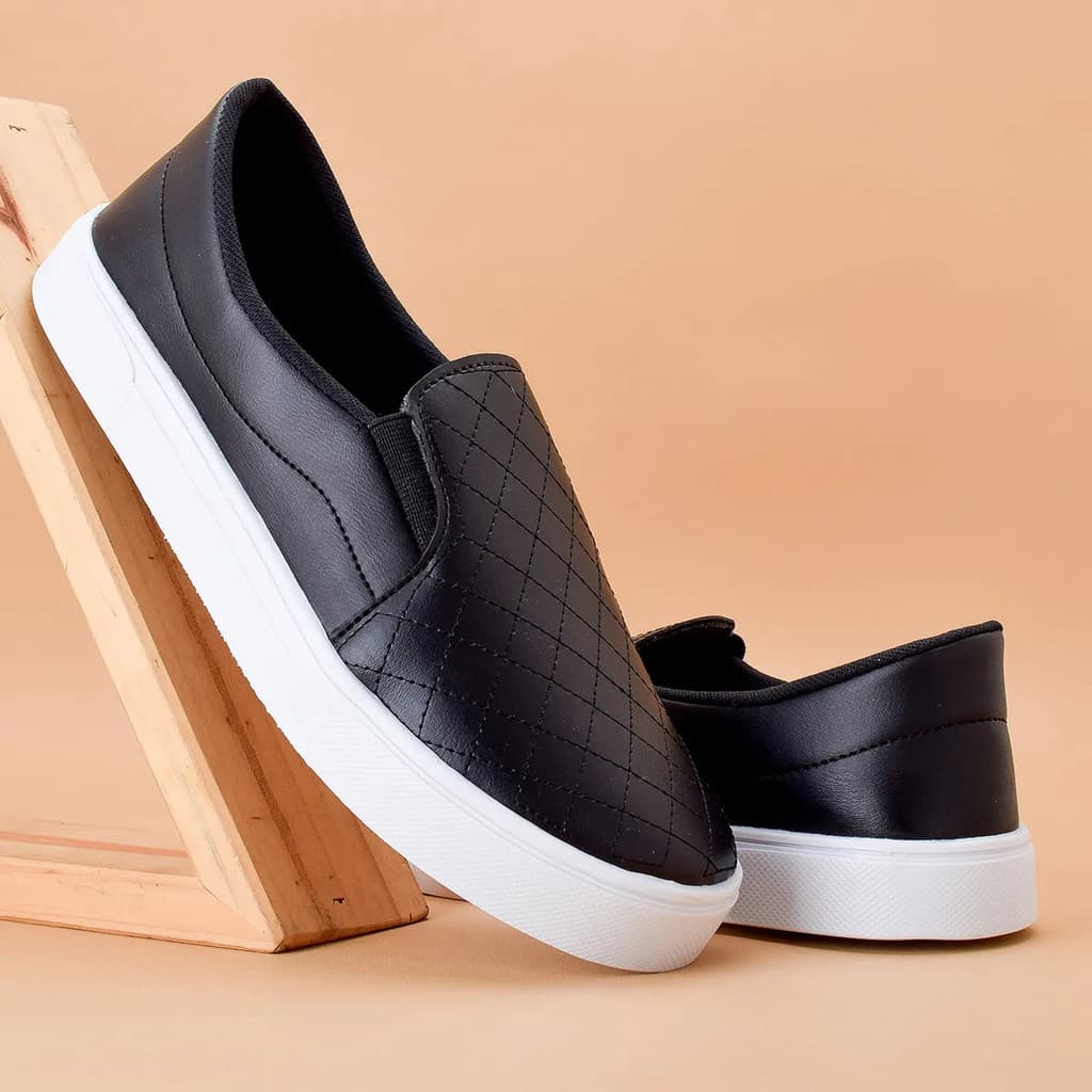 TÊNIS CASUAL FEMININO ESTILO MOLECA MACIO E LEVE ANTIADERENTE