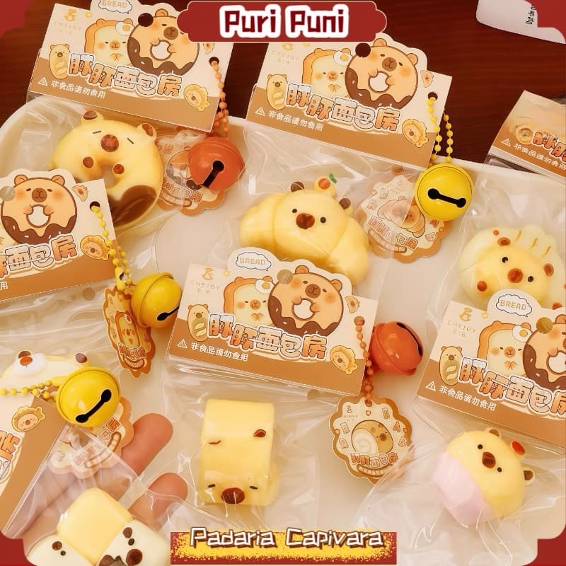 Mini Squishy Coleção Capivara Padaria - Mini Chaveiro Fofo Capivara Com Sino!
