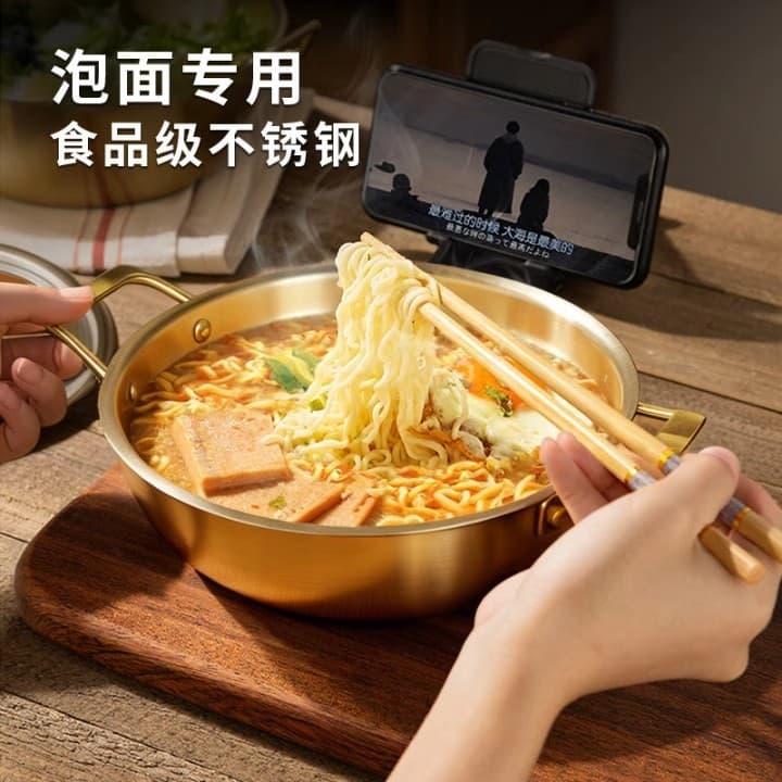 Tigela de macarrão instantâneo estilo coreano, orelha dupla, Bibimbap Ramen, macarrão frio, caracol, pessoal, dedicado,