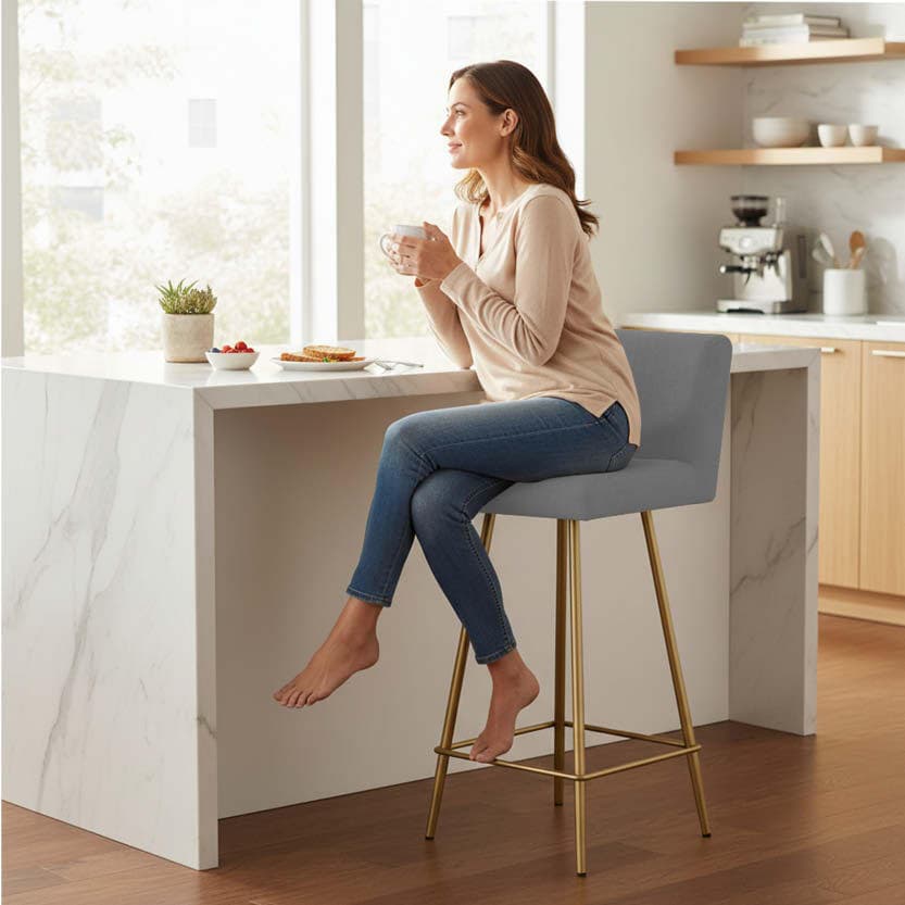 Banqueta França Moderna Ferro Dourado Estofado Suede Cinza