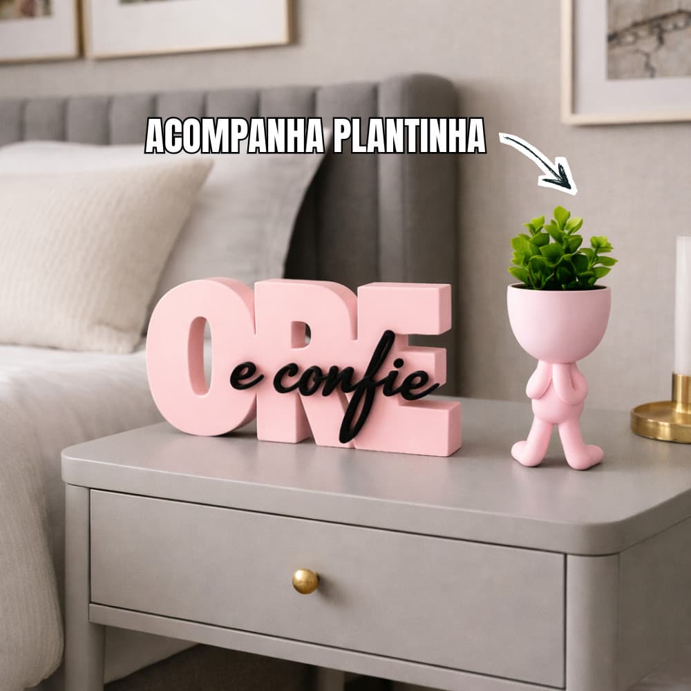 Letreiro decorativo Ore e Confie , decoração cristã, cantinho da oração , enfeite cristão, decoração quarto ou sala