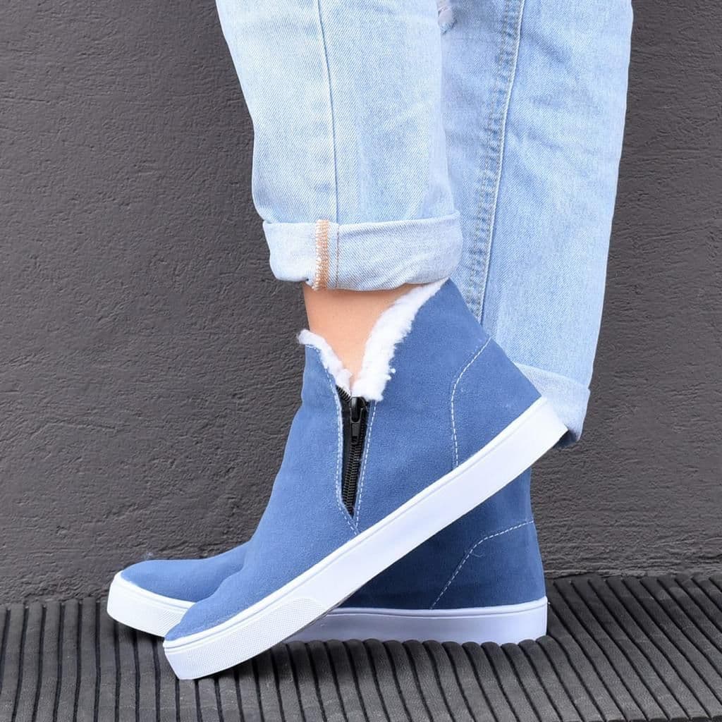Botinha Feminino casual com pelinhos forrada - Bota com pelo  Botinha Tênis com Pelo Quentinha