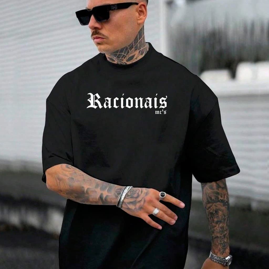 Camiseta Logo Racionais Grupo Rap Mcs Hip Hop Mano Album Integrantes Estampas em DTF.