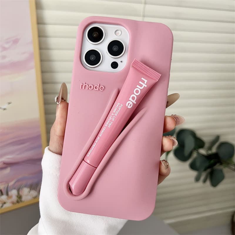 Capa de Telefone de Luxo Hailey Rhode com Batom e Bálsamo para iPhone 17 16 15 14 13 12 Pro Max, Silicone Macio T4564