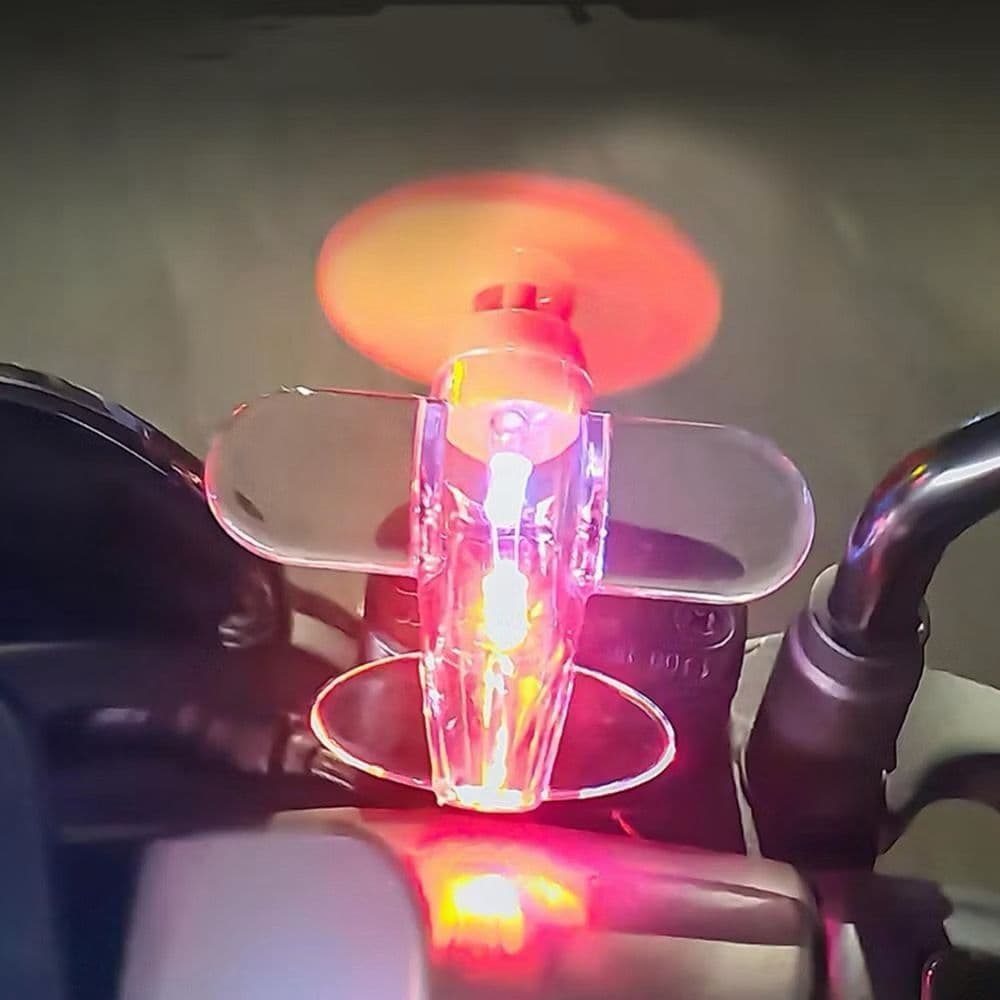 EAZYLIVING Motocicleta Avião Rotativo Movido A Vento LED Luz Ornamentos Bicicletas Decorações