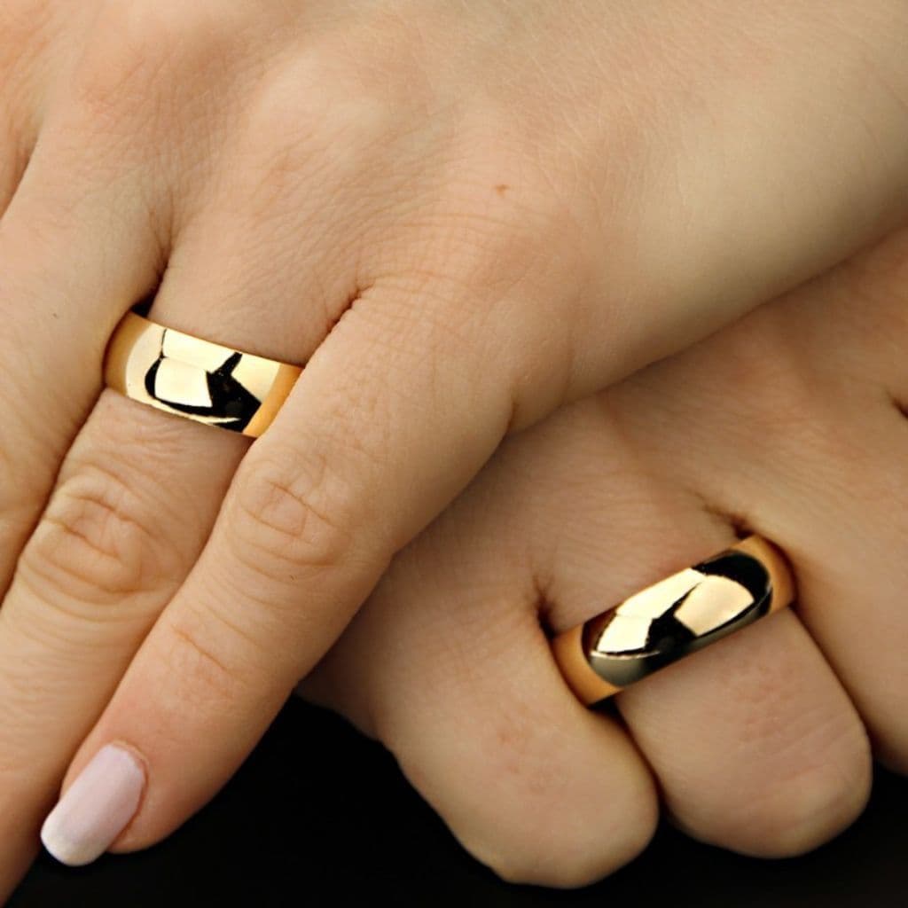 Par de alianças de aço inoxidável mais anel solitário para casamento noivado banhado a ouro 18k 6mm