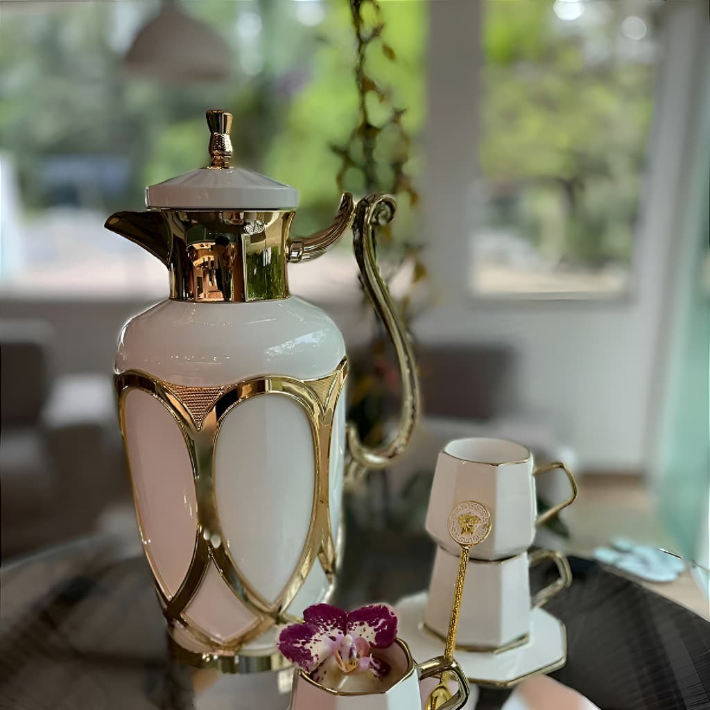 Garrafa Térmica Roi Pharaon de Luxo – Design Sofisticado para Café e Chá