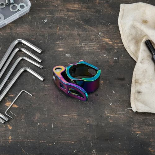 Abraçadeira Canote Selim Bike Alumínio 31.8 Rainbow Camaleão Camaleão