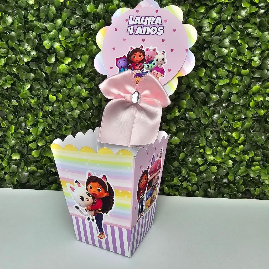 Centro de Mesa Cachepot A CASA MÁGICA DA GABBY - Festa infantil - Aniversário - Centro de Mesa