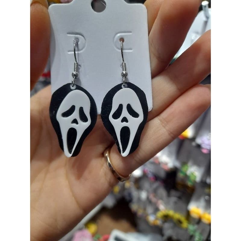 Brinco Halloween Acessório Fantasia Dia das Bruxas  Bruncos Gancho Pingente Desenho  Amostradinho Caixão Dado Flor