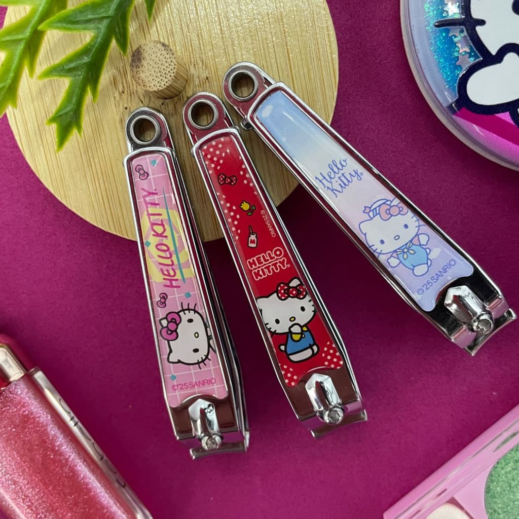 Kit Com 3 Cortadores De Unhas Acessórios Hello Kitty