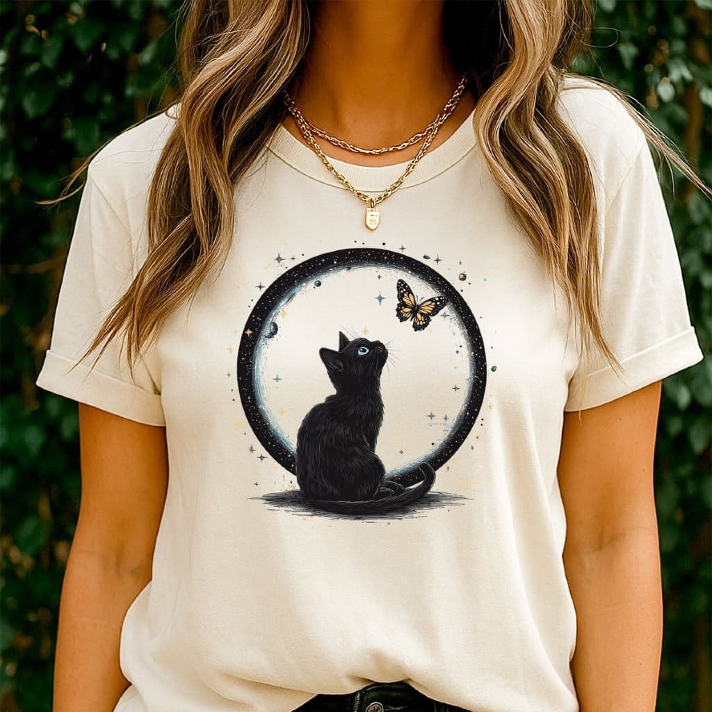 Camiseta Feminina TShirt Feminina Estampa Gato e Borboleta Camiseta Gatinho 100 Algodão 30.1 Estampa Exclusiva SPD