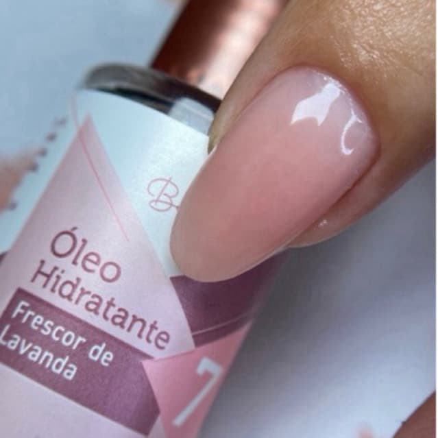 Oleo Hidratante  para cutículas- Frescor de lavanda - Beautiful Nails 8ml- com óleo essencial de lavanda, nutritivo.