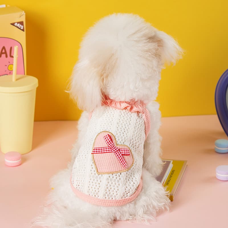 Filhote de cachorro roupas para cães amor estilingue oco pequeno cão Bichon Teddy primavera verão estilo fino gato roupa
