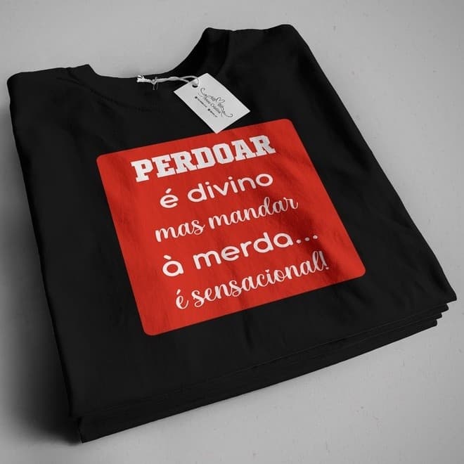 Camiseta Preta Básica de Algodão Masculina e Feminina Camiseta frases Camiseta estampa engraçadas