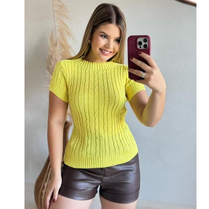 Camiseta Manga Curta Feminina Tricot Feminina Moda Confortável Detalhes em Trança