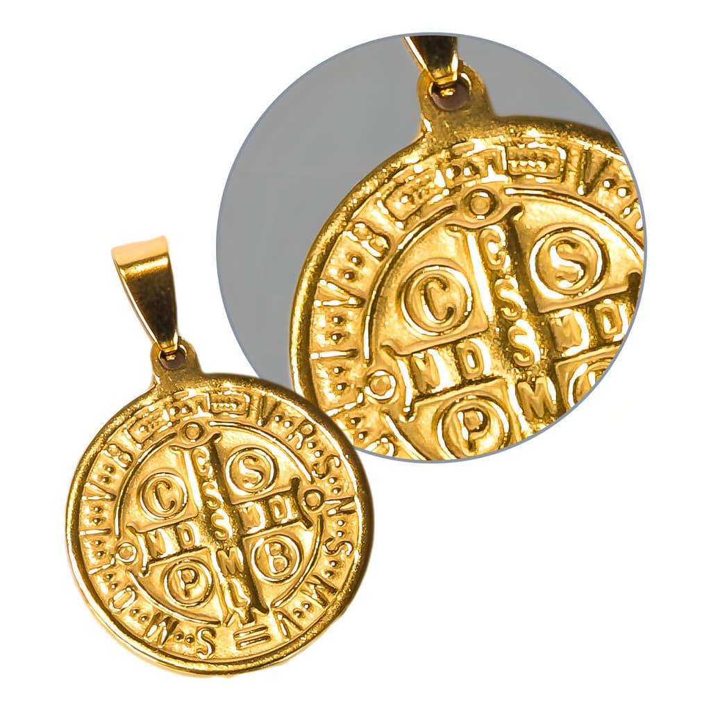 Medalha Pingente São Bento Em Relevo Aço Cirúrgico Religioso Cor Dourado