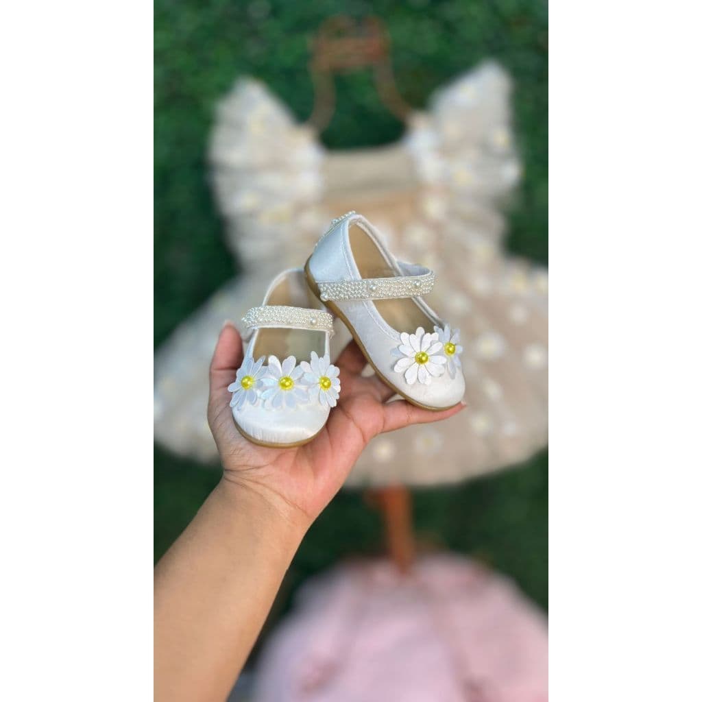 Sapatinho Princesa Personalizado Jardim das Margaridas