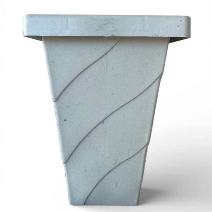VASO ROMA QUADRADO (17,5x17,5x20,5CM) 2,5L (JEANS) Para Plantas Grande, Plantas de Médio Porte e Arbustos em geral