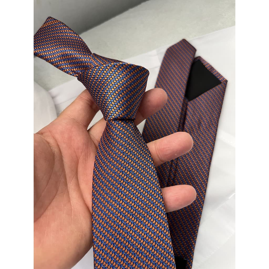 Gravata Semi Slim Exclusiva Laranja e Azul DF Gravatas- 2400 Fios