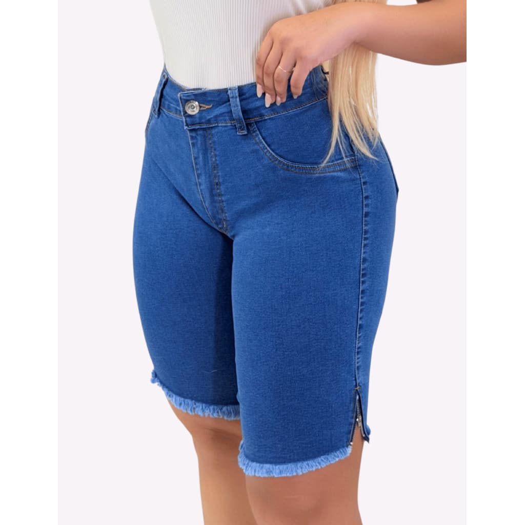 Short Pedal Com Zíper Na Barra Sky Direto Barra Desfiada Cintura Alta Bahia Moda