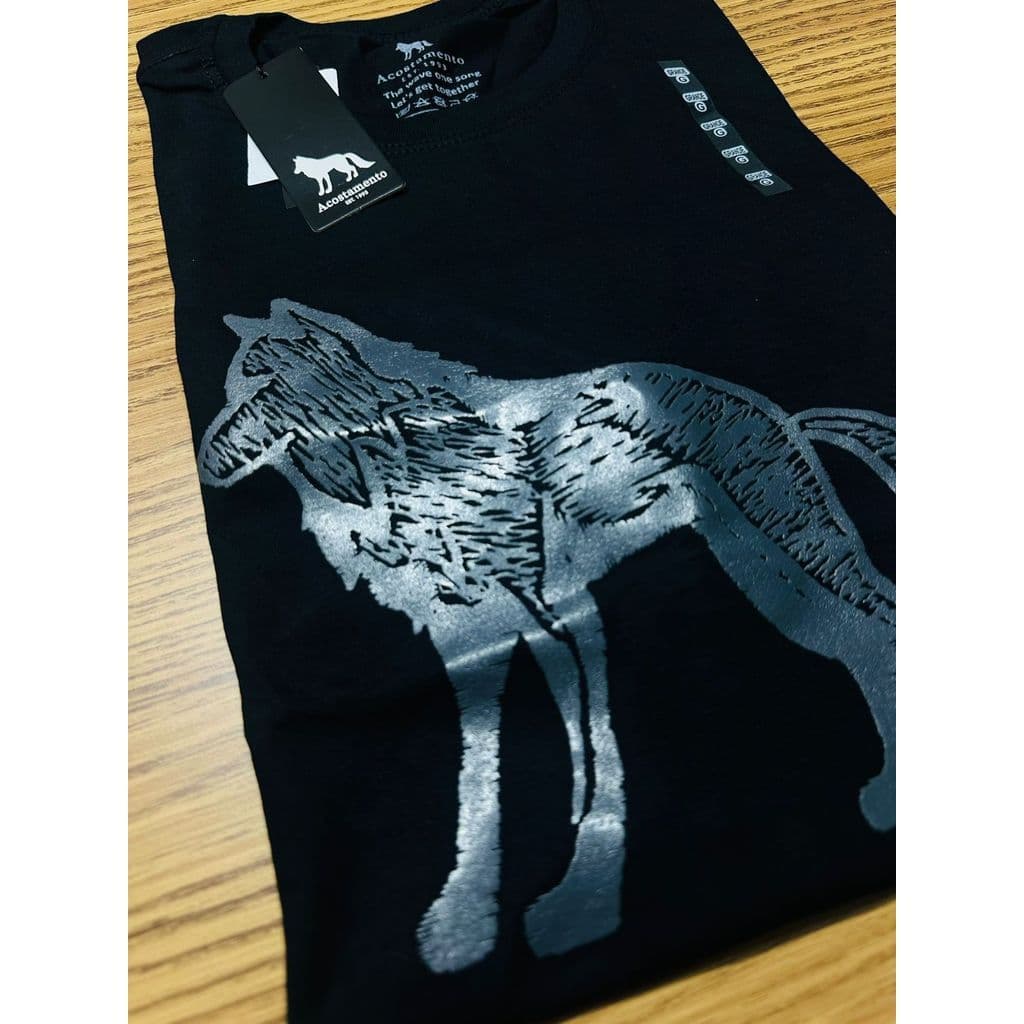 Camiseta Act Lobo Rabisco Masculina Estampada na frente
