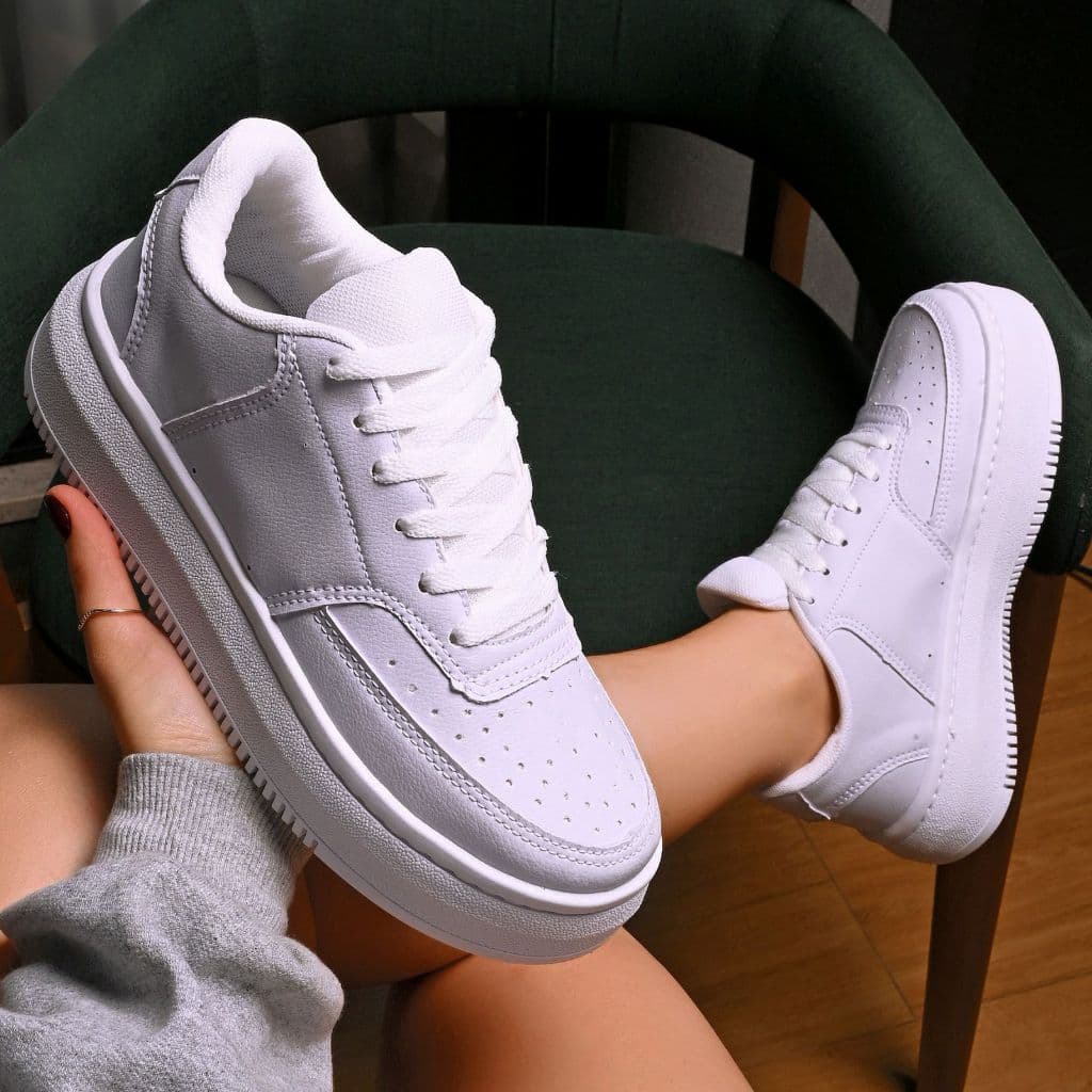 Tenis Feminino casual plataforma lançamento confortavel envio imeditato