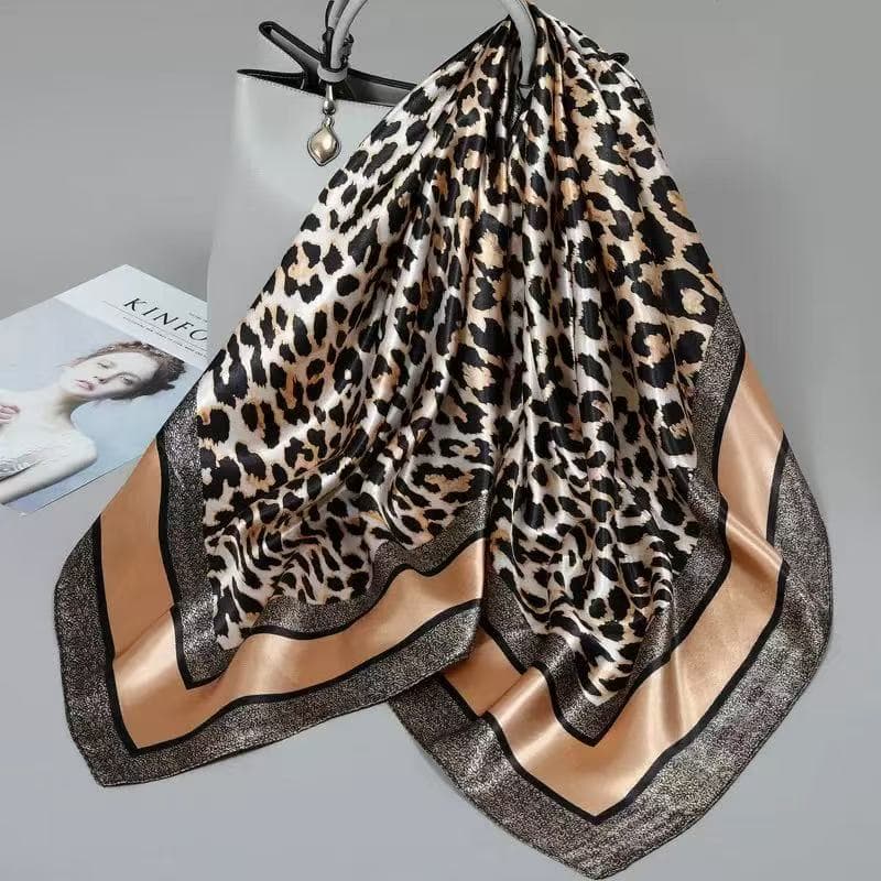 Lenço xales de seda com estampa de leopardo 90x90cm lenço de praia luxuoso e confortável