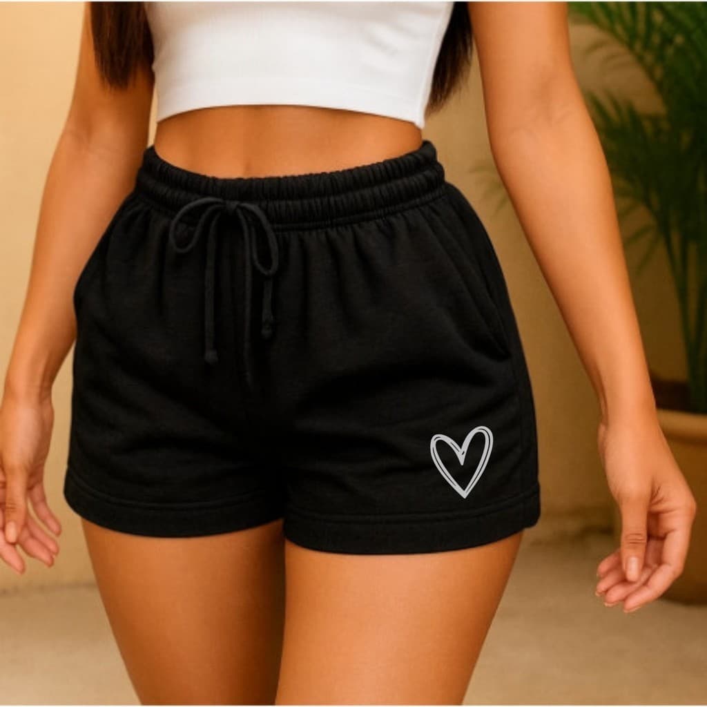 Shorts Moletinho Estampado Coração Feminino Fitness Dia a Dia Confortável