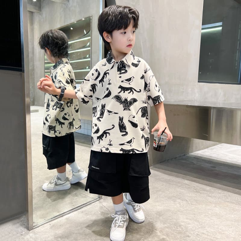 Terno de menino de trabalho médio verão novo estilo camisa POLO infantil calças de cinco pontos terno de duas peças eleg