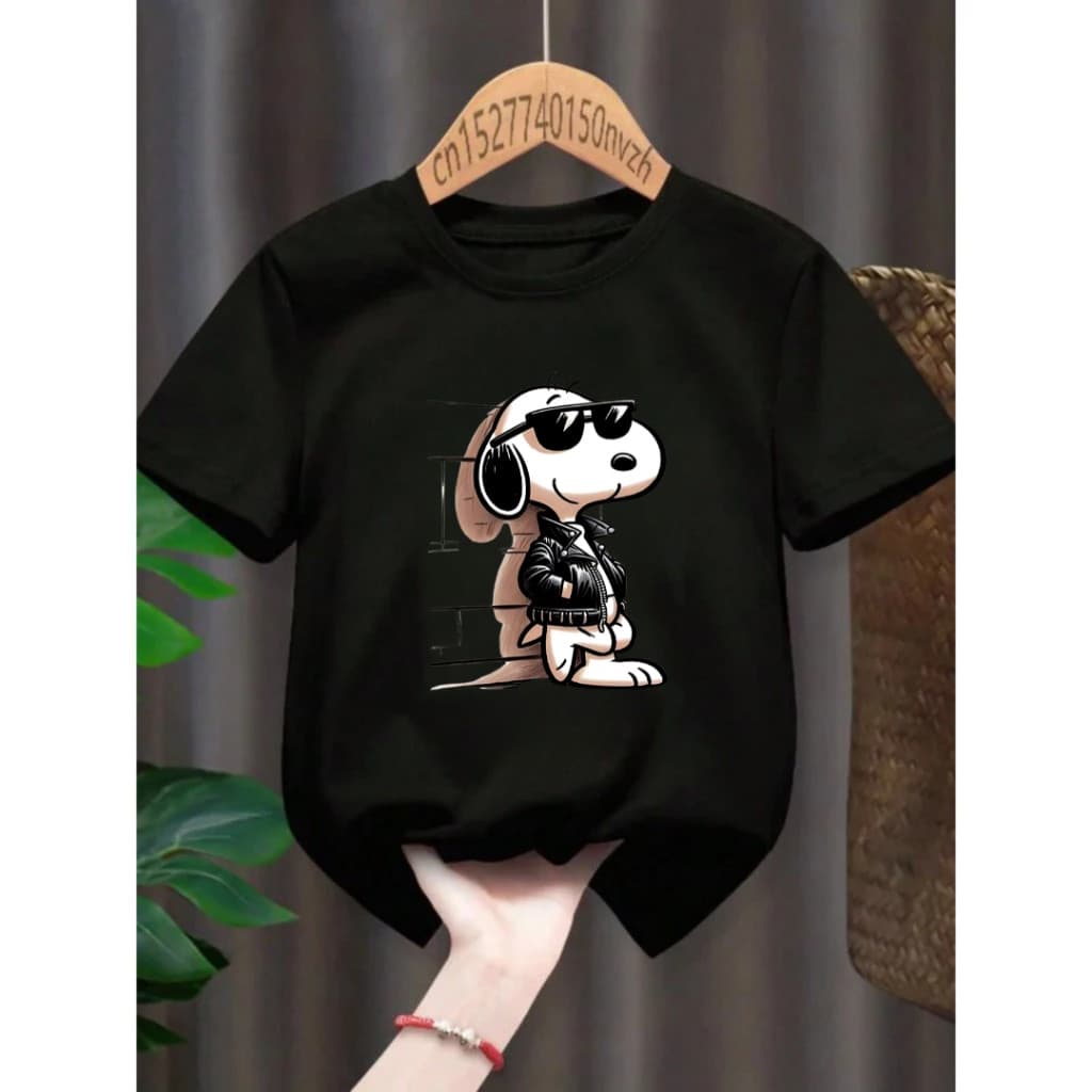 Camiseta Camisa Infantil Juvenil Estampada Unissex Desenho Snoopy de Oculos Lançamento 2025