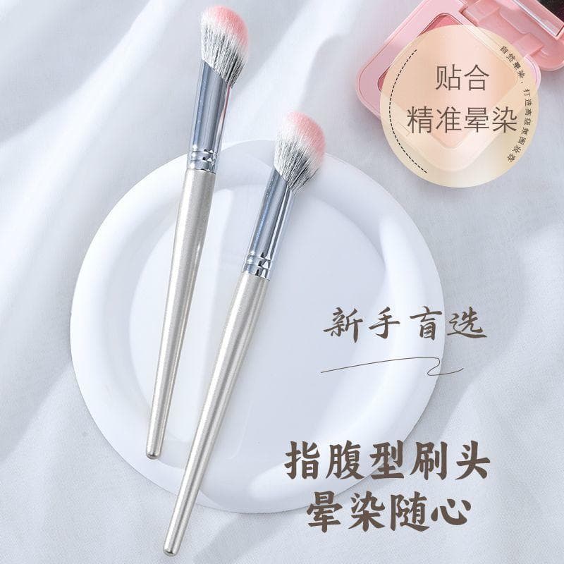 Lã Diagonal dedo barriga blush ponto cor escova blush escova corretivo tamanho grande Cangzhou Animal cabelo maquiagem e