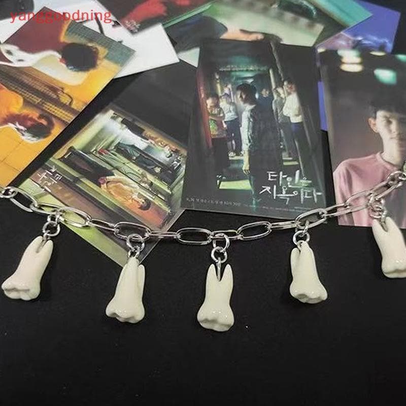 (YGN) Pulseira Moderna Exclusiva De Aço Inoxidável Com Pingente De Dentes Gótica Joias
