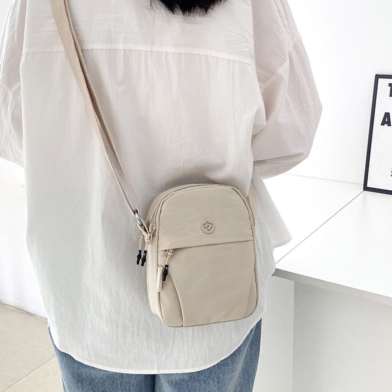Novo estilo Cross-body pequeno saco feminino portátil saco do telefone móvel pequenas senhoras bolsa de ombro Multi-bols