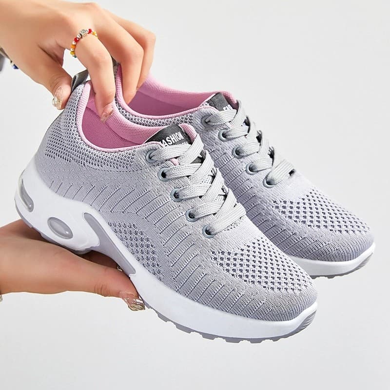Sapatos femininos novo estilo tamanho grande sapatos de malha voadora respirável confortável malha almofada de ar sapato