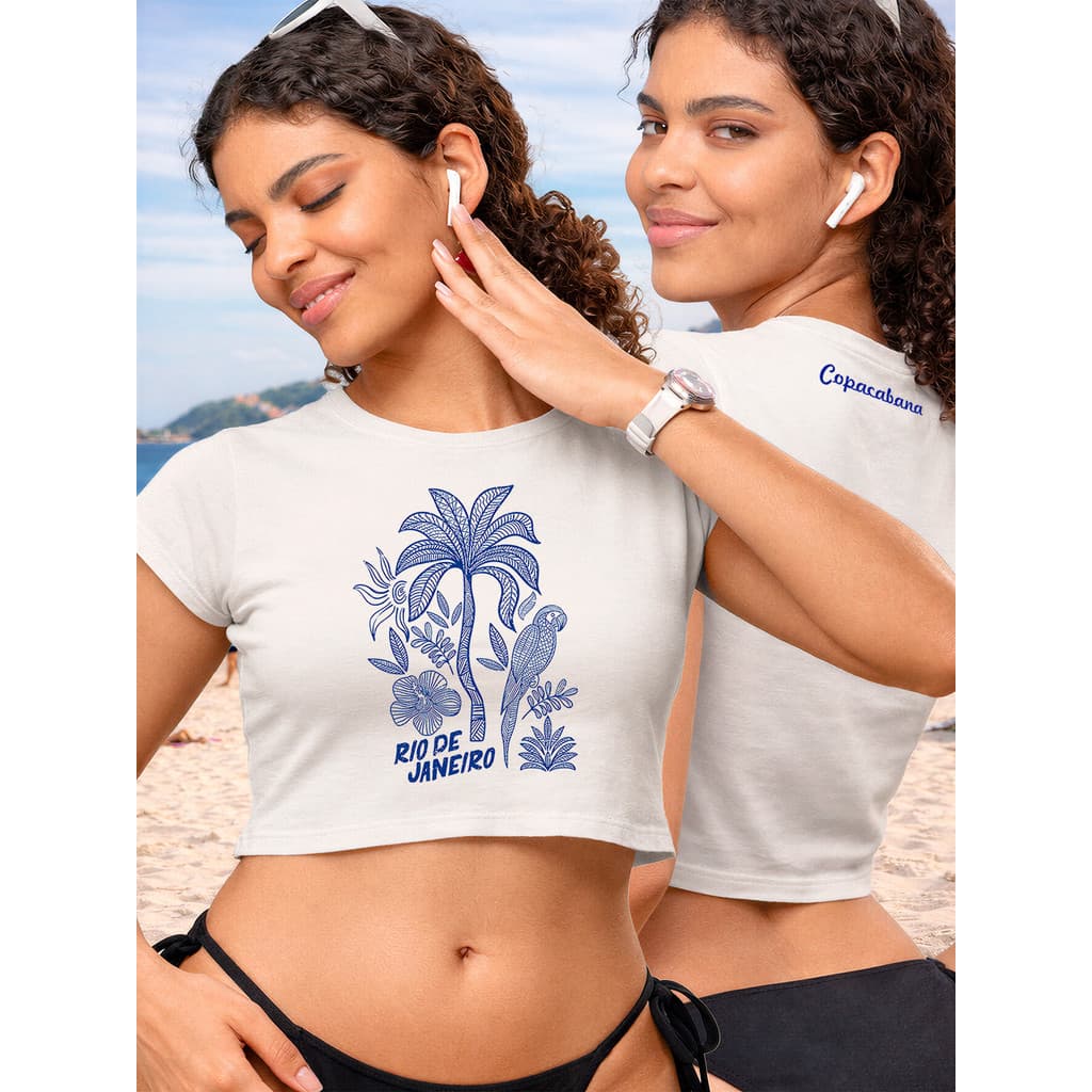 Cropped Feminino Premium em Algodão Natural Estampa Tropical Rio de Janeiro Arara Azul Coqueiro