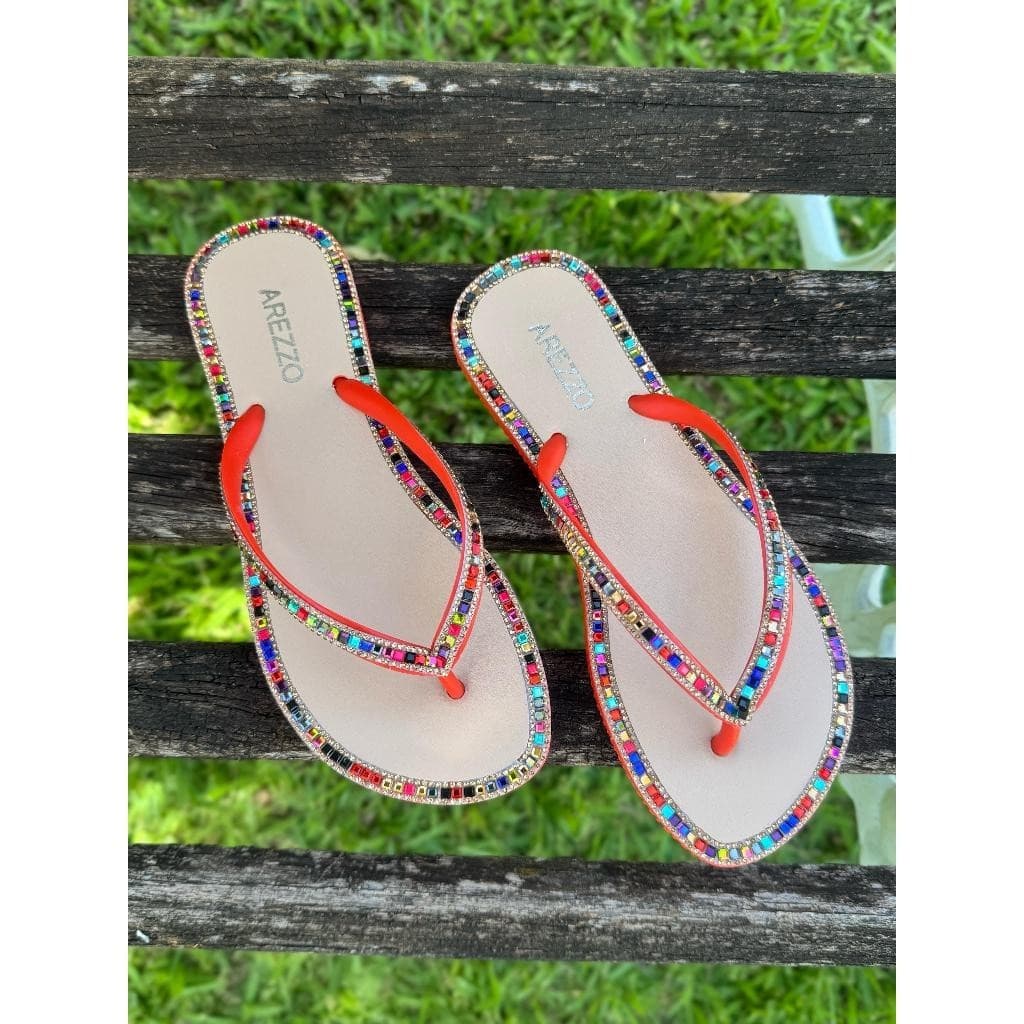 Chinelo Arezzo Luxo Strass Sandalia Rasteirinha Pedraria Feminina SL Verde Laranja Azul
