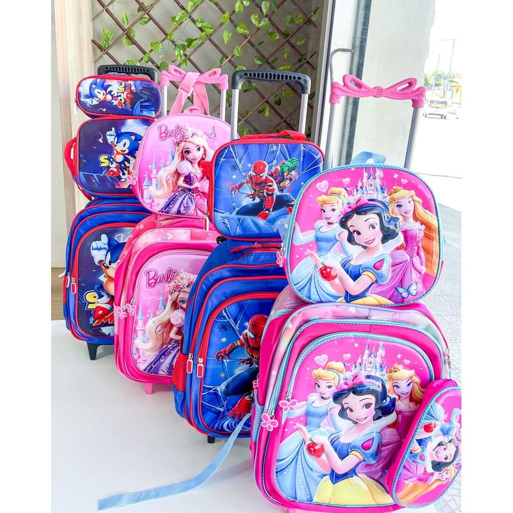 KIT MOCHILA ESCOLAR 3D CARRINHO COM LANCHEIRA E ESTOJO
