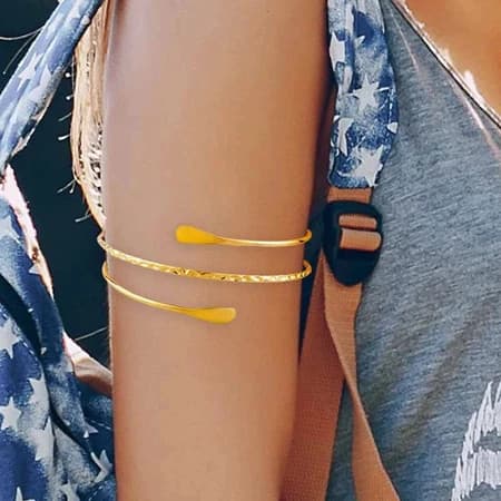Braçadeira Punk de Três Círculos Pulseira Fashion Personalizada Pulseira Aberta