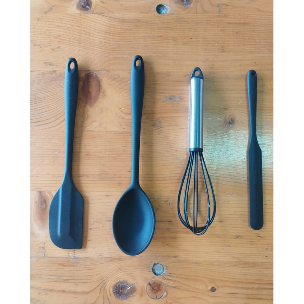Kit Utensílios de Silicone – Espátula Pão Duro, Colher, Fuet e Espátula Confeiteiro