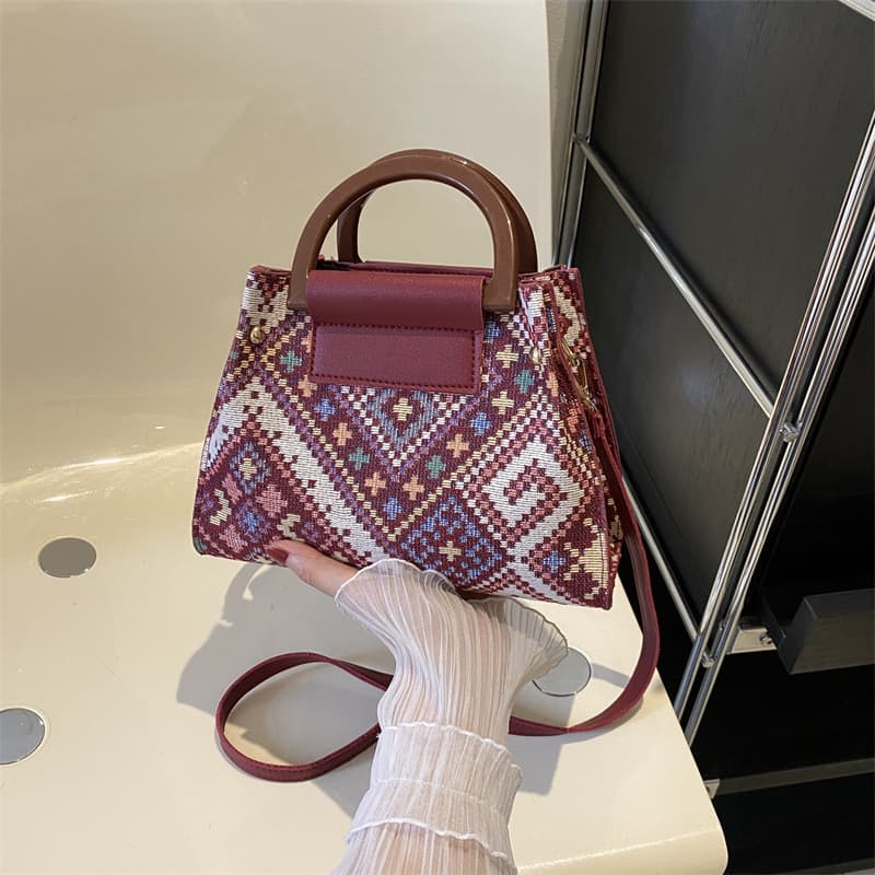Bolsa de axilas Popular deste ano feminina 2025 novo estilo moda bolsa de viagem de grande capacidade feminina mensageir