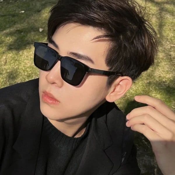 2023 novo estilo High-End quadrado preto All-Match óculos de sol influenciador de condução masculino Anti-ultravioleta
