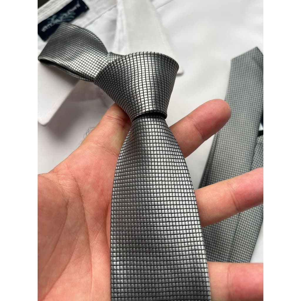 Gravata Silver Prata Titanium Texturizada Masculina - DF Gravatas