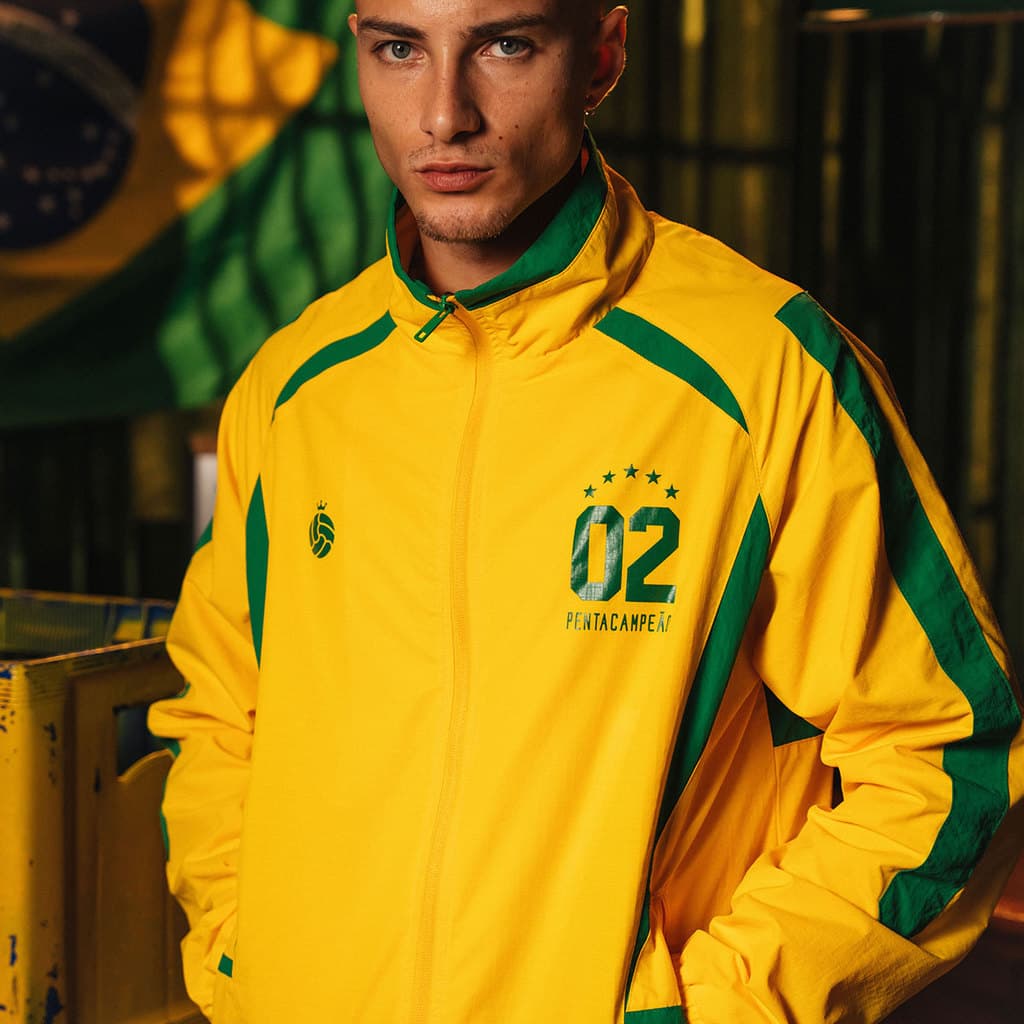 Jaqueta Brasil Retrô 2002 Amarela Masculina